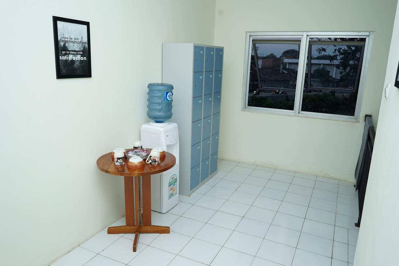 Ds Colive Layur Kota Lama Semarang Exteriér fotografie